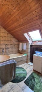 big_Badezimmer-2