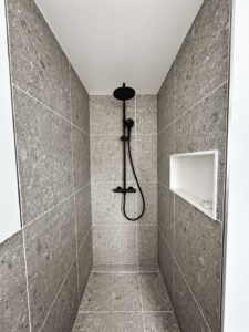big_OG20Dusche